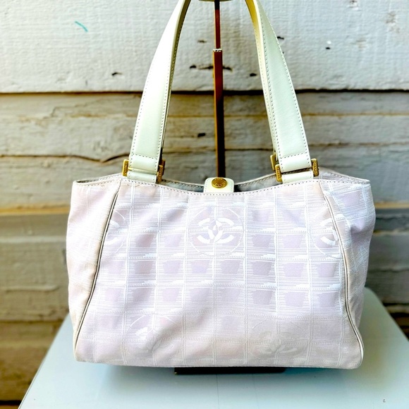 CHANEL Handbags - CHANEL travel line shoulder bag